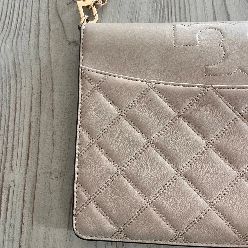 Tory Burch Savannah clutch Quilted light pink purse